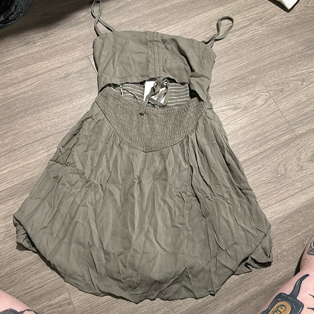NWT green romper